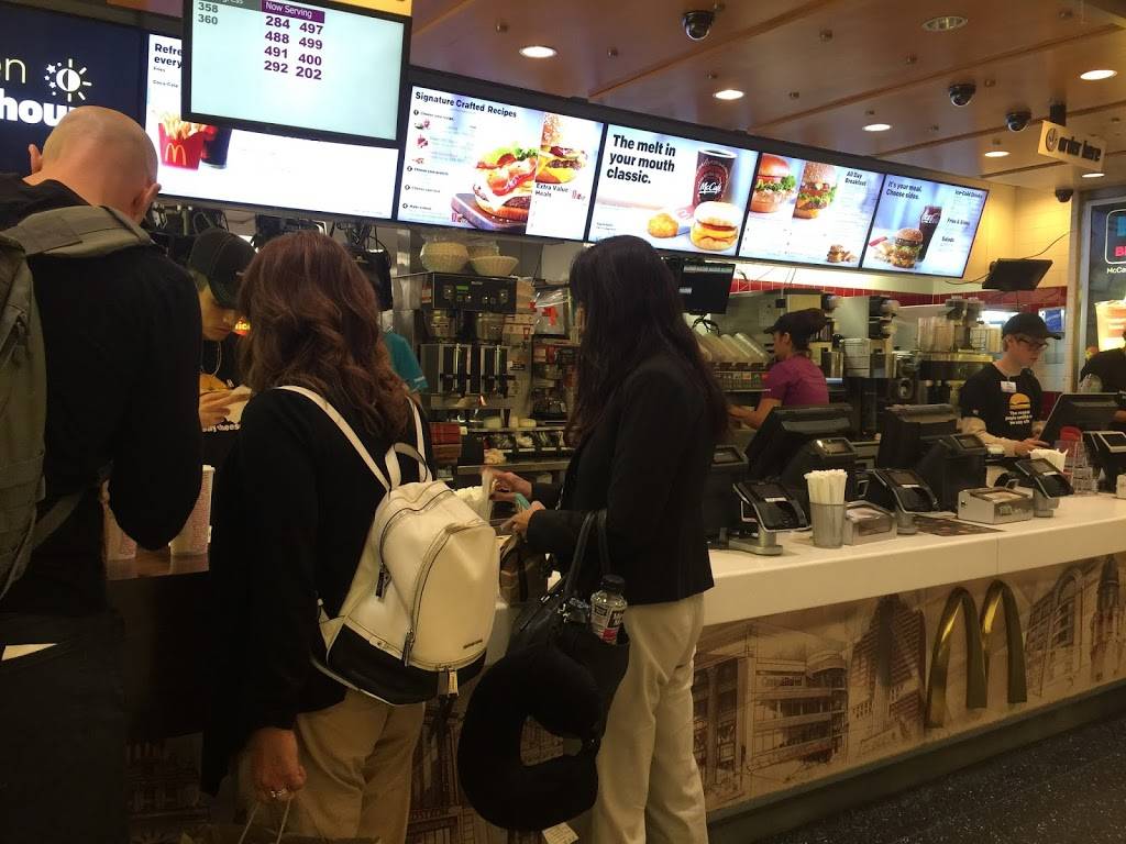 McDonalds | Terminal 3 Concourse H, Chicago, IL 60666, USA | Phone: (773) 686-1161