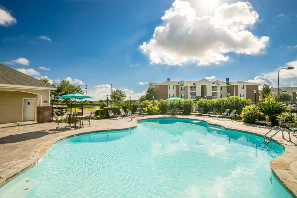 Landmark at Sugarland Apartments | 14231 FM 1464, Sugar Land, TX 77498, USA | Phone: (281) 746-6140