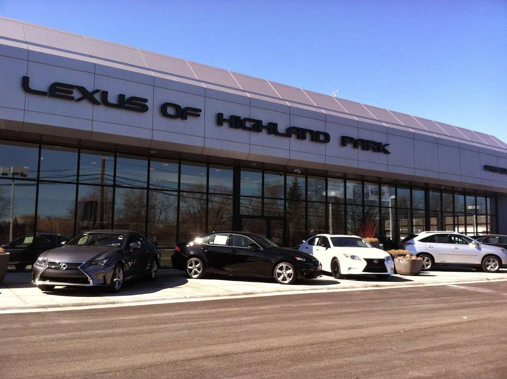 Lexus of Highland Park | 2930 Skokie Valley Rd, Highland Park, IL 60035 | Phone: (847) 432-1900