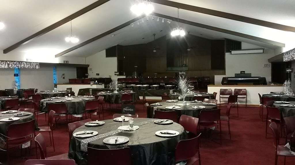 Living Gospel Church | 829 N St Augustine Dr, Dallas, TX 75217, USA | Phone: (214) 398-0123