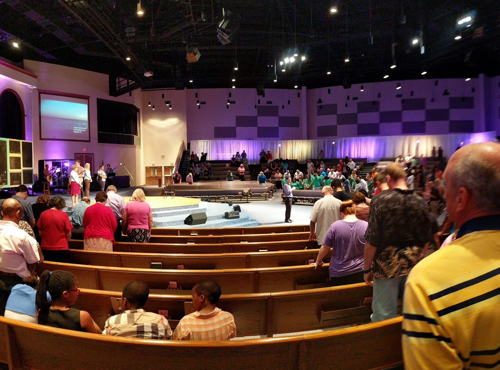 First Baptist Church - Pearland | 3005 Pearland Pkwy, Pearland, TX 77581 | Phone: (281) 997-9000