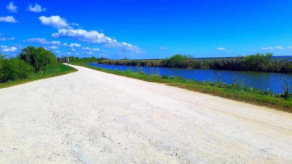 Lake Apopka Historical Pump House | Lake Apopka Loop Trail, Apopka, FL 32703, USA