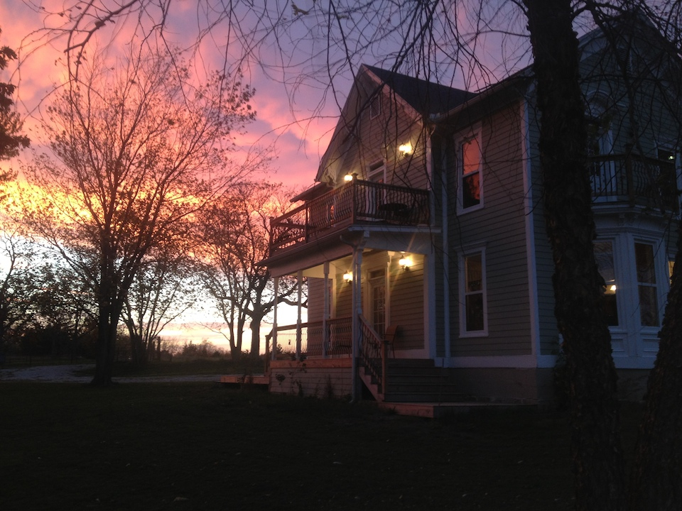 Netherfield Natural Farm Bed & Breakfast | 24126 KS-7, Fontana, KS 66026, USA | Phone: (202) 487-6742