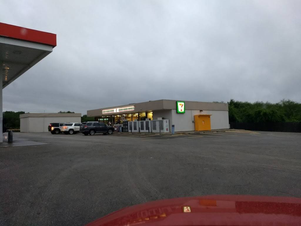 7-ELEVEN 36527 | 26950 US-281, San Antonio, TX 78260, USA | Phone: (830) 438-1147