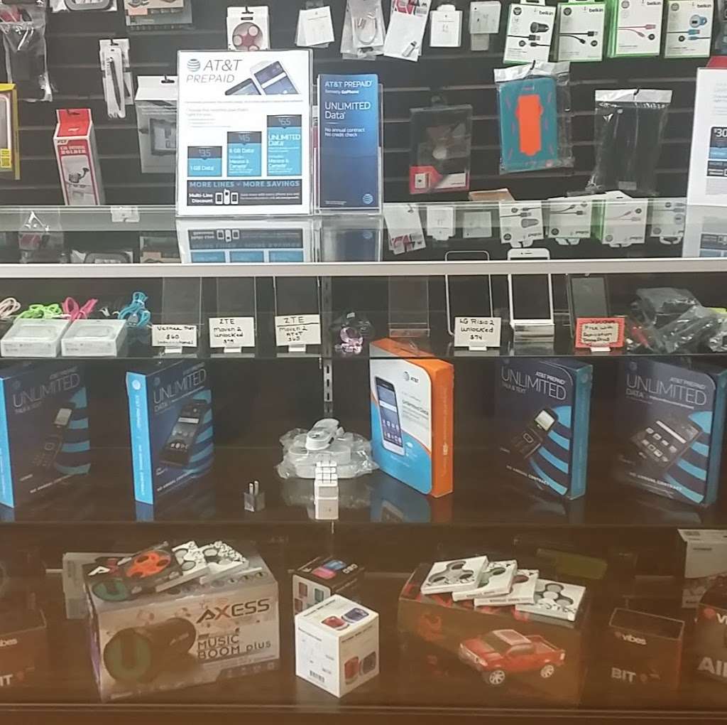 AT & T, By L Seven Wireless | 20927 Pioneer Blvd, Lakewood, CA 90715, USA | Phone: (562) 202-4788