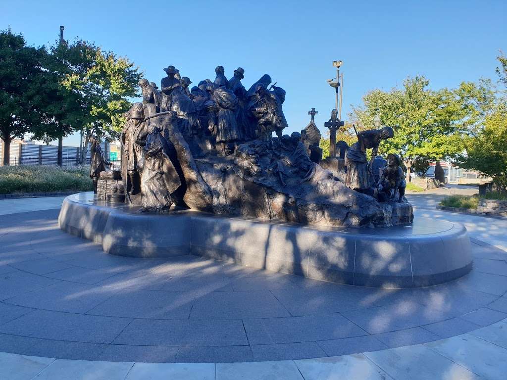 Irish Memorial | 100 Chestnut St, Philadelphia, PA 19106, USA