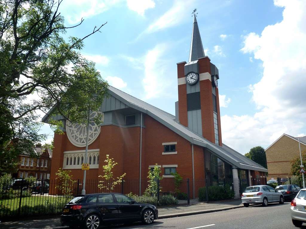 Saint George Church of England With Chrishchurch and St. Paul | 6 Vancouver Rd, Forest Hill, London SE23 2AF, UK