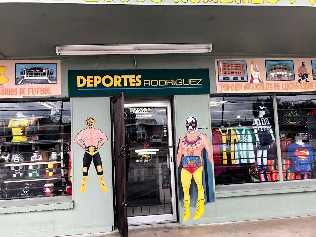 Deportes Rodriguez | 7003 Long Point Rd, Houston, TX 77055, USA | Phone: (713) 316-0213