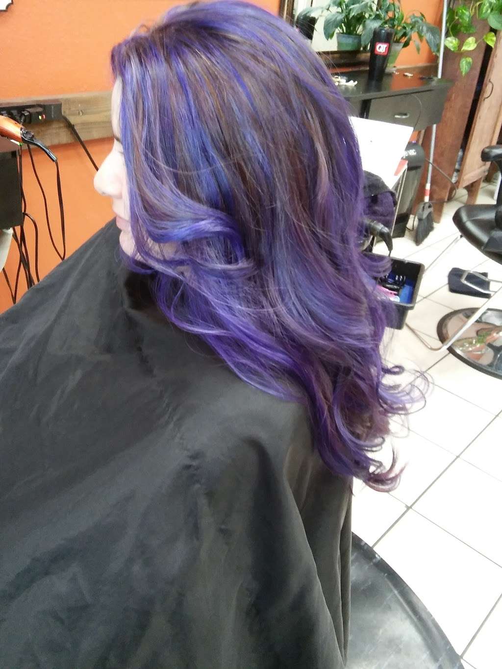 Bella,s Hair Salon | 9550 W Van Buren St ste 15, Tolleson, AZ 85353, USA | Phone: (623) 385-5171