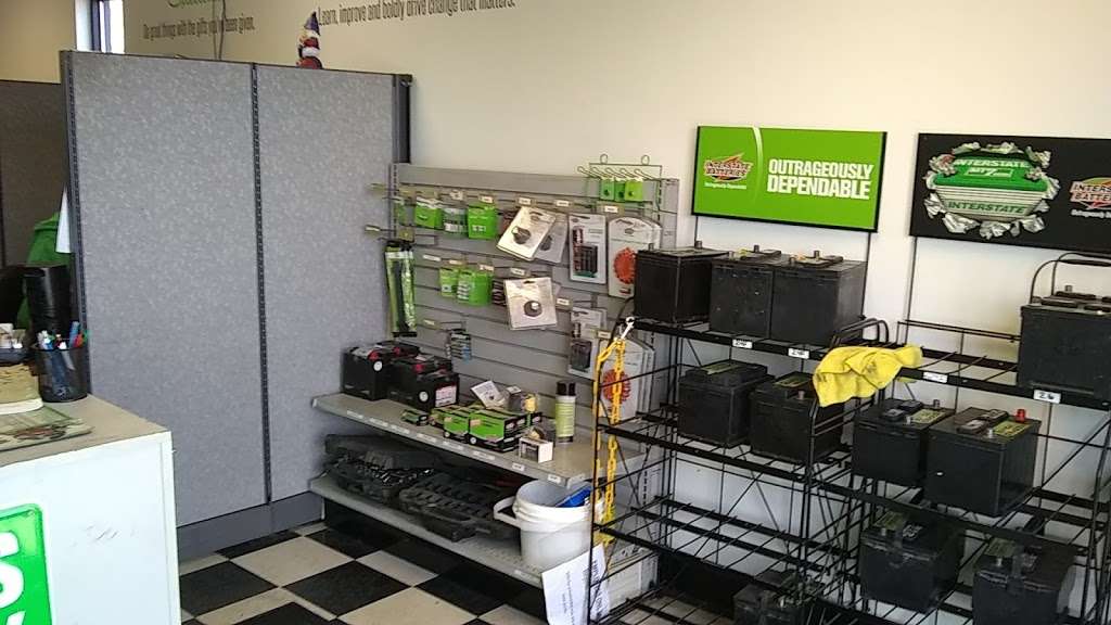 Interstate Batteries Distributor | 4203 Merriam Dr, Shawnee, KS 66203, USA | Phone: (913) 384-5400