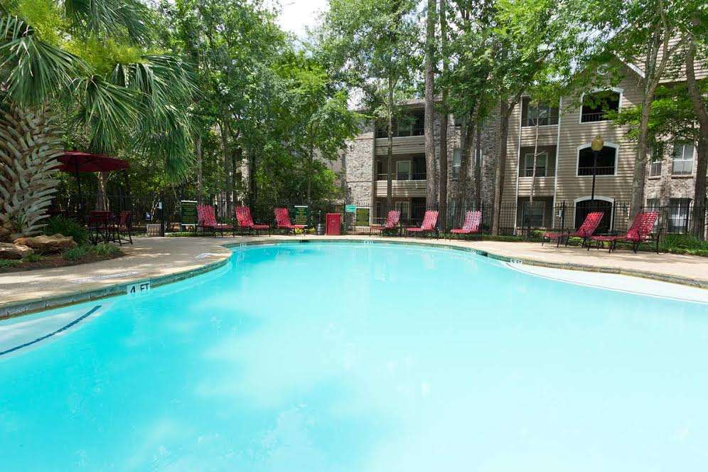 Forest View Apartments | 4545 S Panther Creek Dr, The Woodlands, TX 77381, USA | Phone: (281) 367-1775