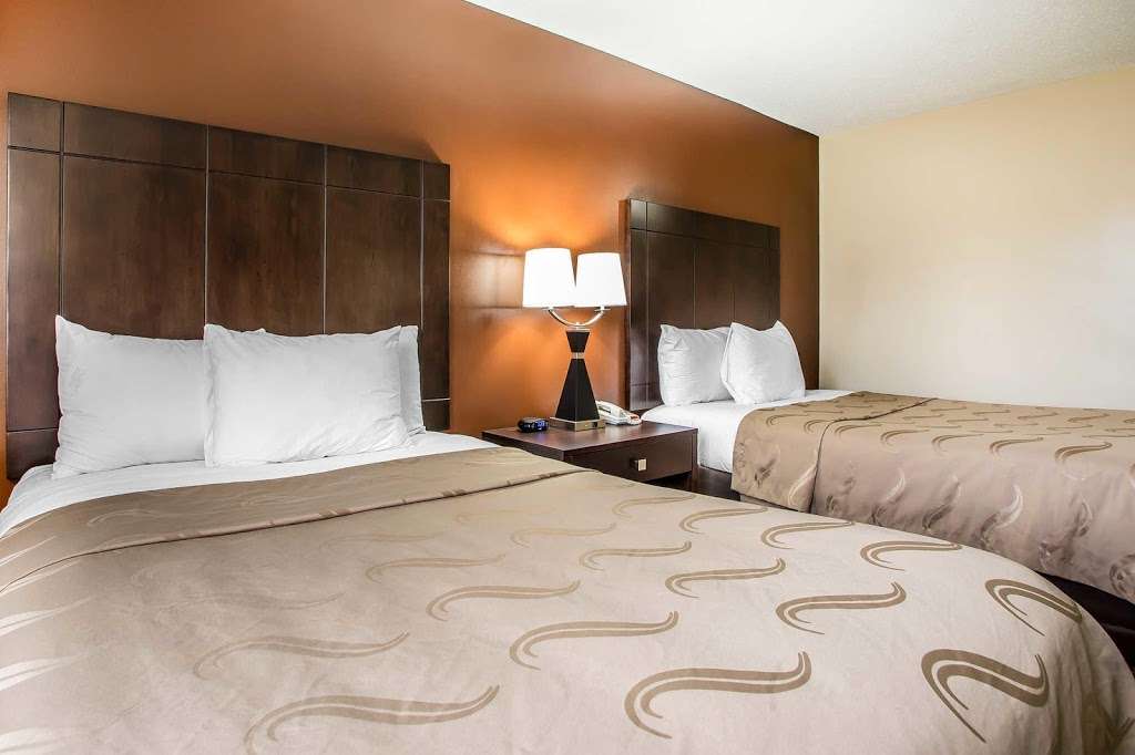 Quality Inn OHare Airport | 3801 Mannheim Rd, Schiller Park, IL 60176, USA | Phone: (847) 678-0670