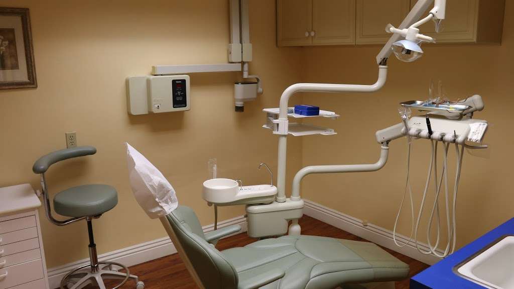 Bright and White Dentistry | 3171 Glendale Blvd, Los Angeles, CA 90039, USA | Phone: (323) 663-3122