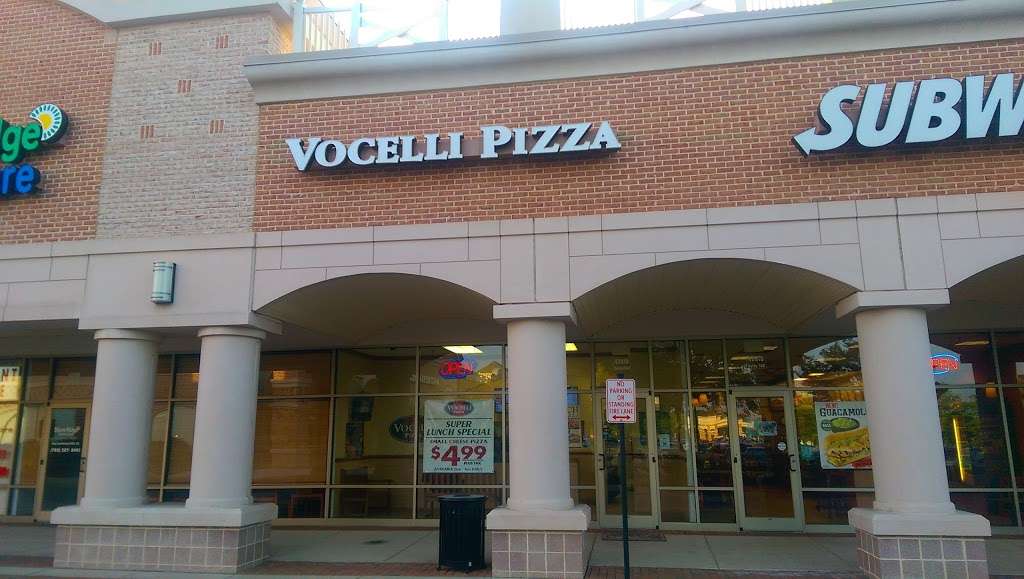 Vocelli Pizza | 42010 Village Center Plaza #130, Stone Ridge, VA 20105, USA | Phone: (703) 327-9007