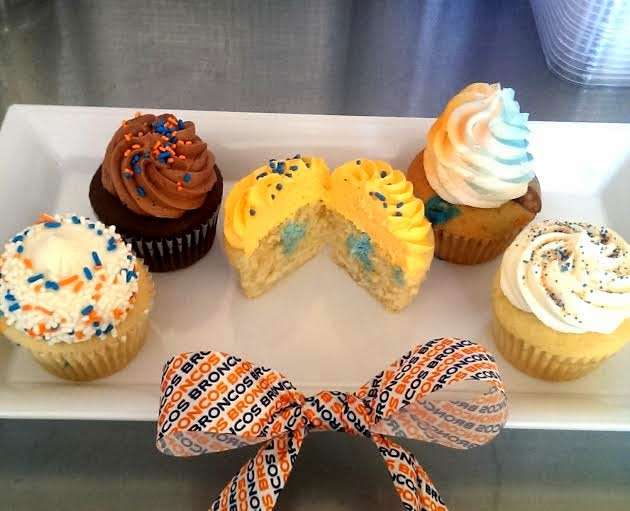 Goochie Cakes | 23955 E Plaza Ave, Aurora, CO 80016, USA | Phone: (303) 974-6440