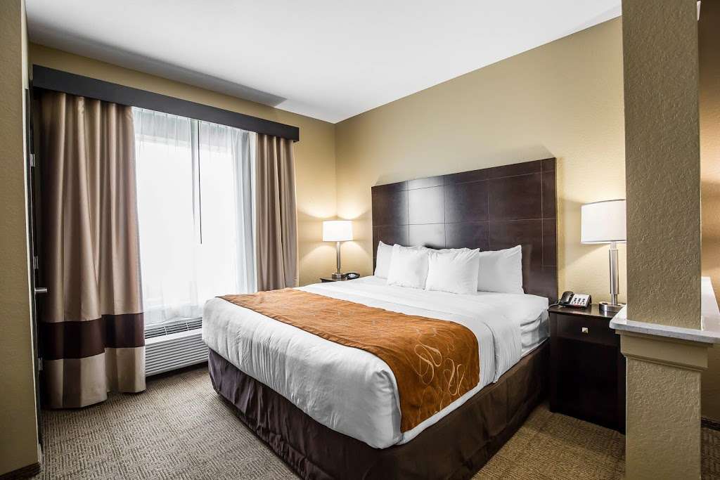 Comfort Suites Northwest - Cy - Fair | 13355 Farm to Market 1960 Rd W, Houston, TX 77065, USA | Phone: (832) 912-4880