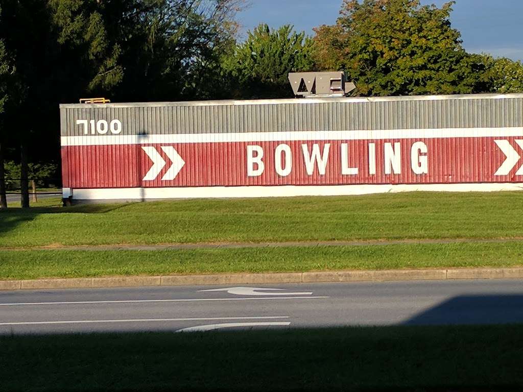 Brunswick Zone Columbia Lanes | 7100 Carved Stone, Columbia, MD 21045 | Phone: (410) 381-7750