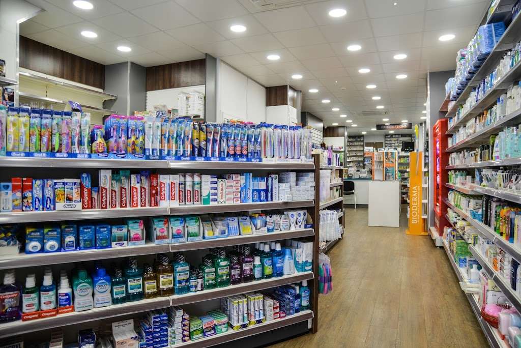 Muswell Hill Pharmacy | 110 Fortis Green Rd, London N10 3HN, UK | Phone: 020 8883 1313