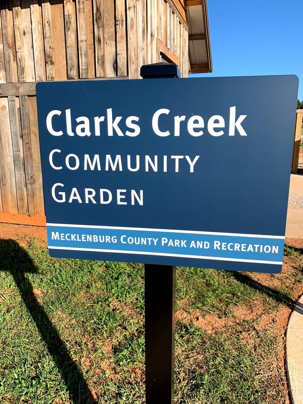 Community Garden at Clarks Creek Community Park | Charlotte, NC 28269 | Phone: (980) 314-1001