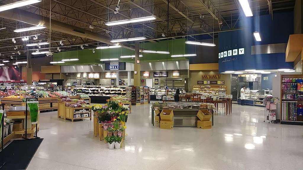 Publix Super Market at Lake Deaton Plaza | 695 Kristine Way, The Villages, FL 32163, USA | Phone: (352) 259-8244