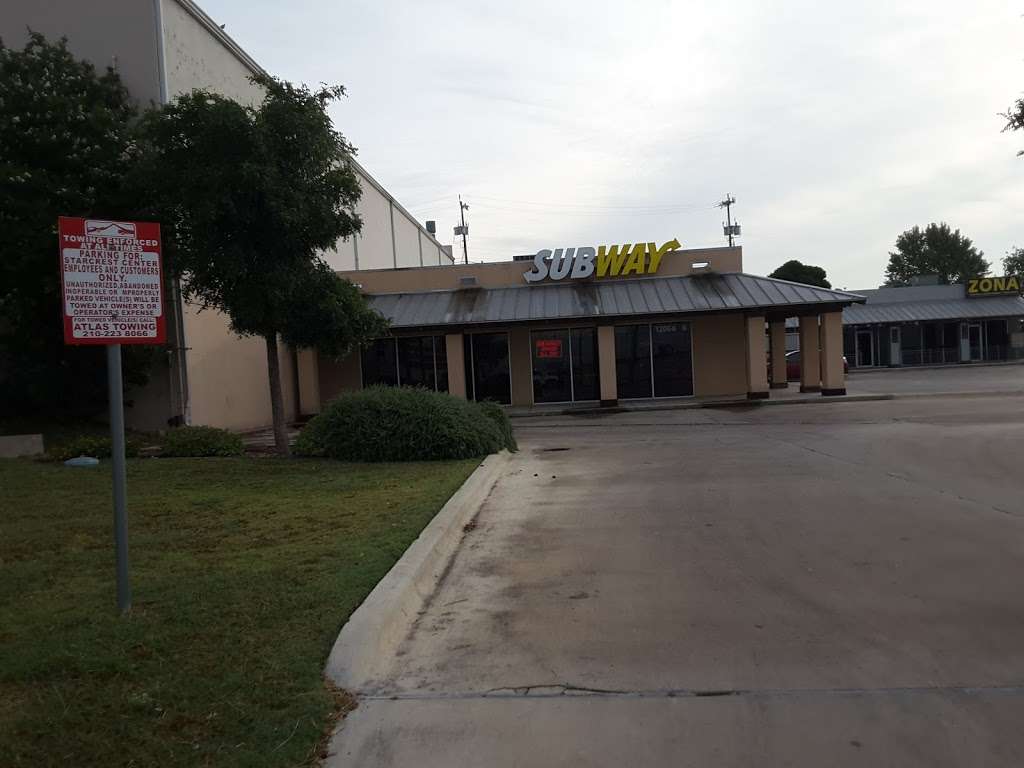 Subway | 12066 Starcrest Dr Suite 600, San Antonio, TX 78247, USA | Phone: (210) 499-4280