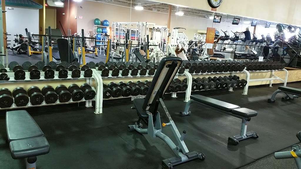 Golds Gym | 150 NY-52, Carmel Hamlet, NY 10512 | Phone: (845) 228-2818