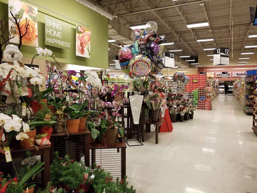 Albertsons | 5881 E Charleston Blvd, Las Vegas, NV 89142, USA | Phone: (702) 457-1400