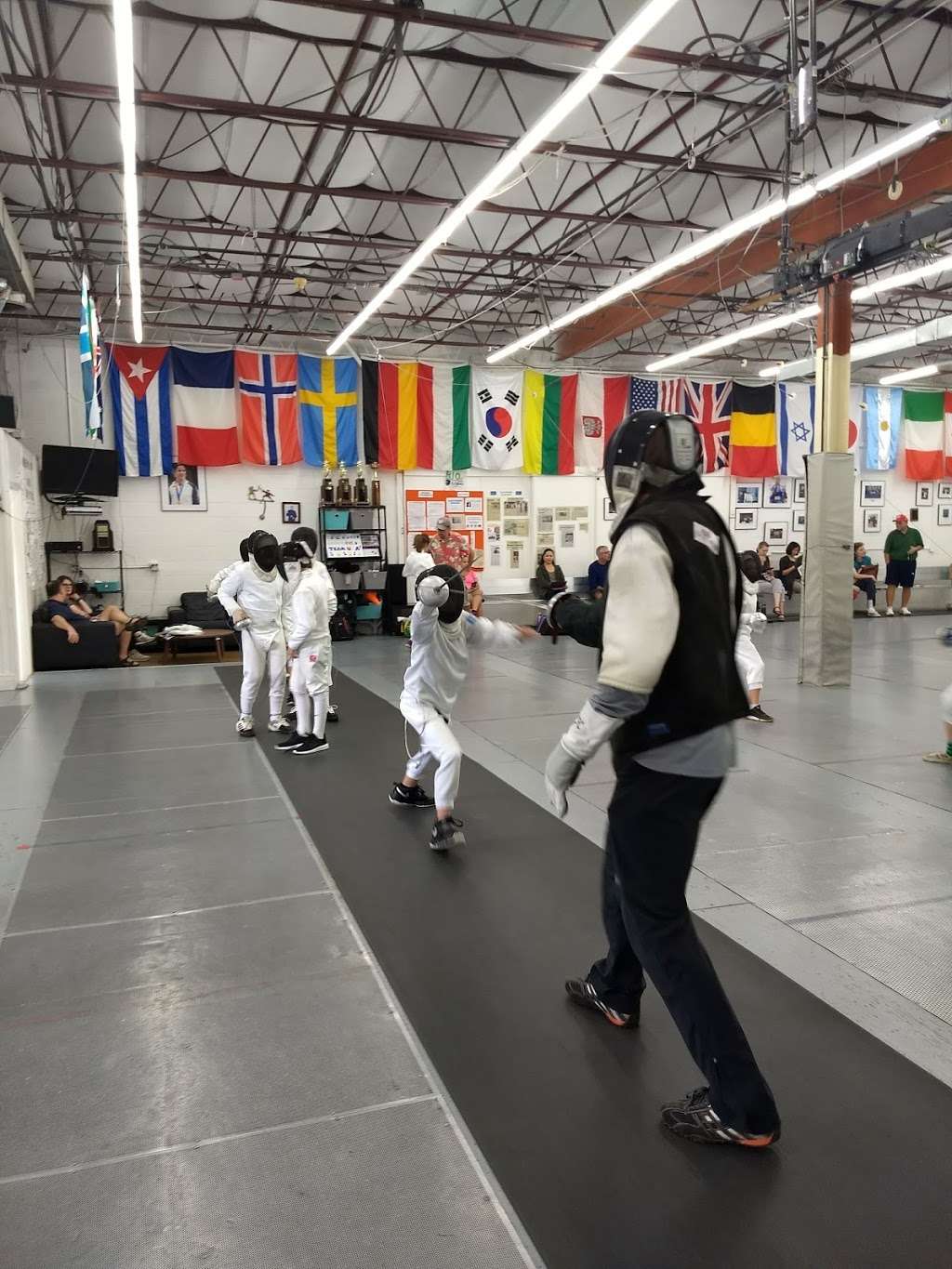 DC Fencers Club | 9330 Fraser Ave, Silver Spring, MD 20910, USA | Phone: (301) 562-1990