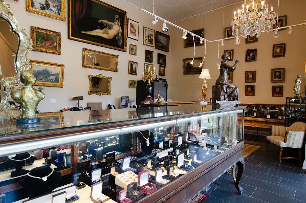 Lori Mesa Antiques & Fine Jewelry | 134 E St Charles Rd, Lombard, IL 60148, USA | Phone: (630) 889-9383