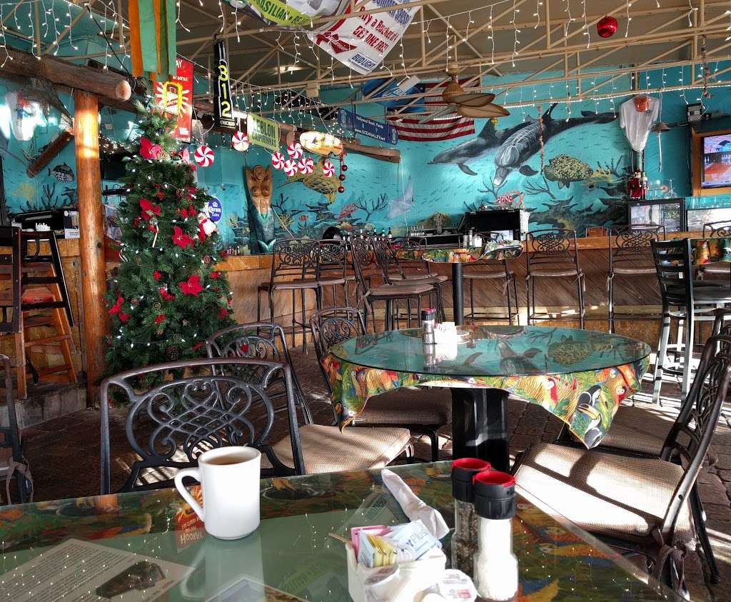 Ocean Alley Restaurant & Beach Bar | 900 N Broadwalk, Hollywood, FL 33019, USA | Phone: (954) 921-6171