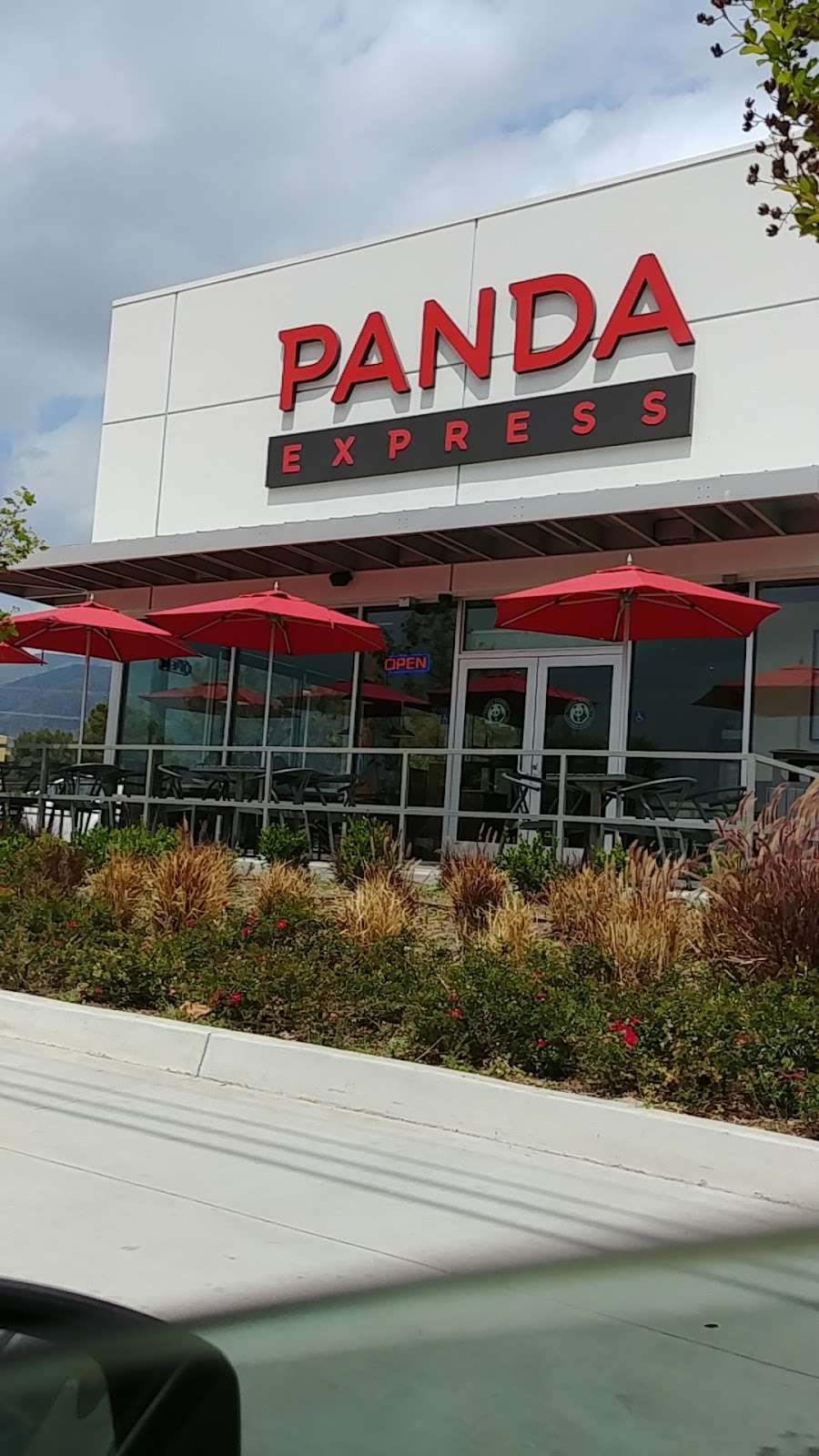 Panda Express | 13681 Foothill Blvd C, Sylmar, CA 91342, USA | Phone: (818) 270-2222