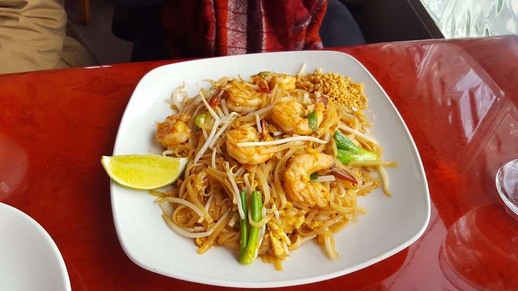 Thai Lemon Grass | 506 S Van Dorn St C, Alexandria, VA 22304, USA | Phone: (703) 751-4627