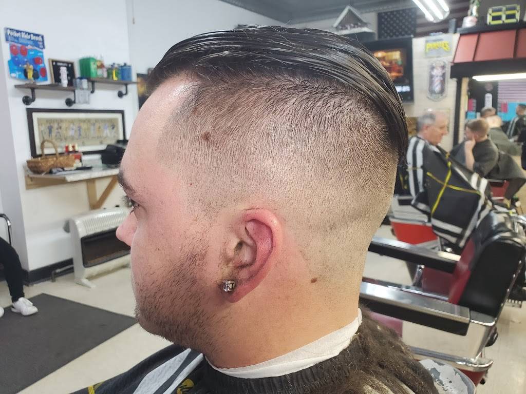 Bobs Barber Shop | 4 Stotz Ave, Crafton, PA 15205, USA | Phone: (412) 928-8688