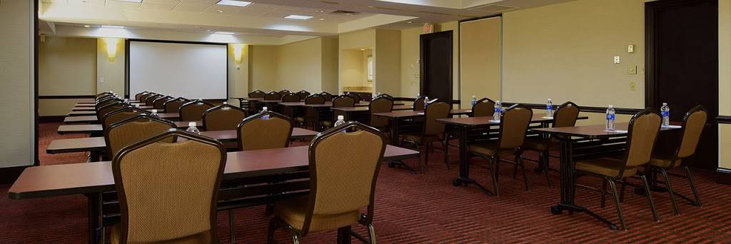 Hyatt Place Dallas / Las Colinas | 5455 Green Park Dr, Irving, TX 75038, USA | Phone: (972) 550-7400