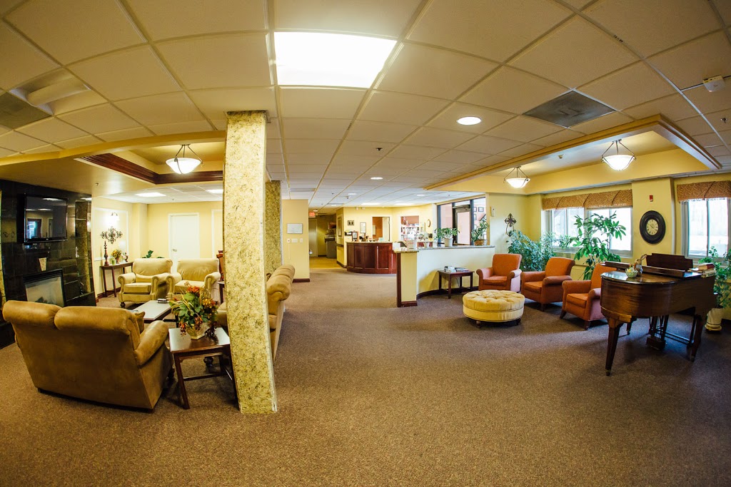 The Woods of Caledonia Memory Care | 5737 Erie St, Racine, WI 53402, USA | Phone: (262) 639-6015