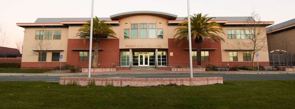 Piner High School | 1700 Fulton Rd, Santa Rosa, CA 95403, USA | Phone: (707) 890-3840