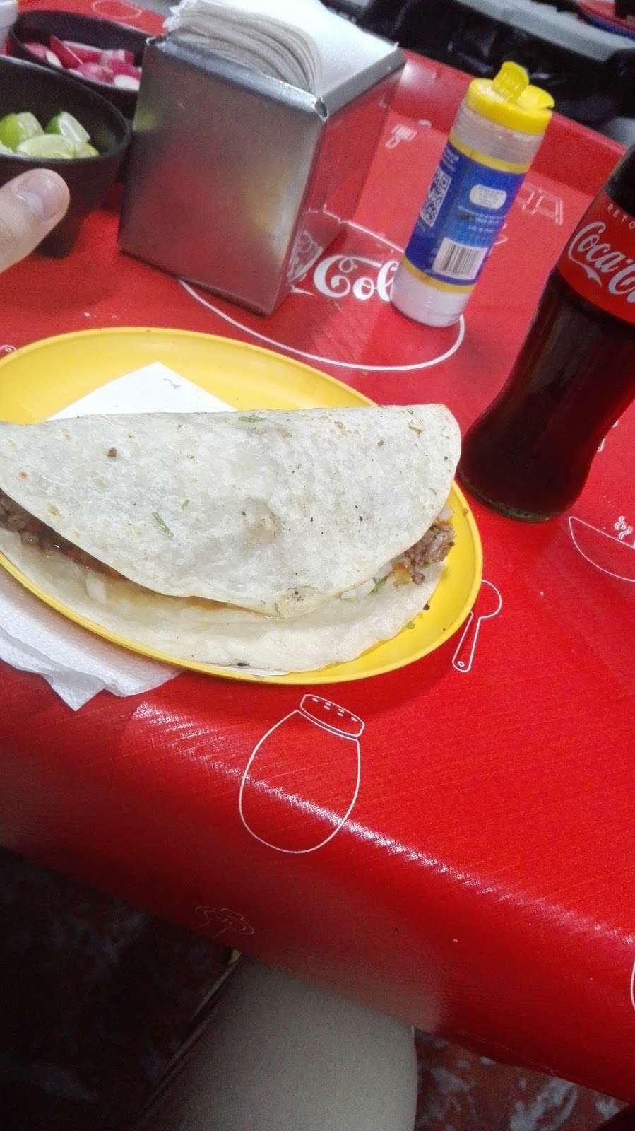 Tacos El Paisita | Calz del Tecnológico, Tomas Aquino, 22414 Tijuana, B.C., Mexico