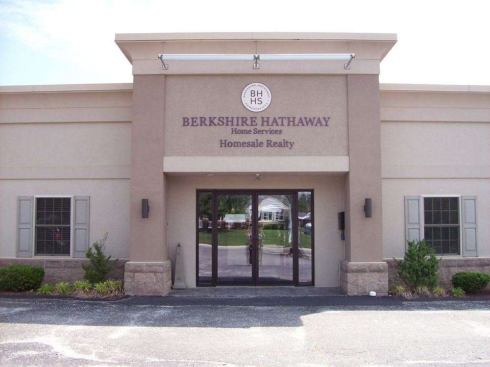 Berkshire Hathaway HomeServices Homesale Realty | Quarryville | 309 W 4th St, Quarryville, PA 17566, USA | Phone: (717) 786-1300