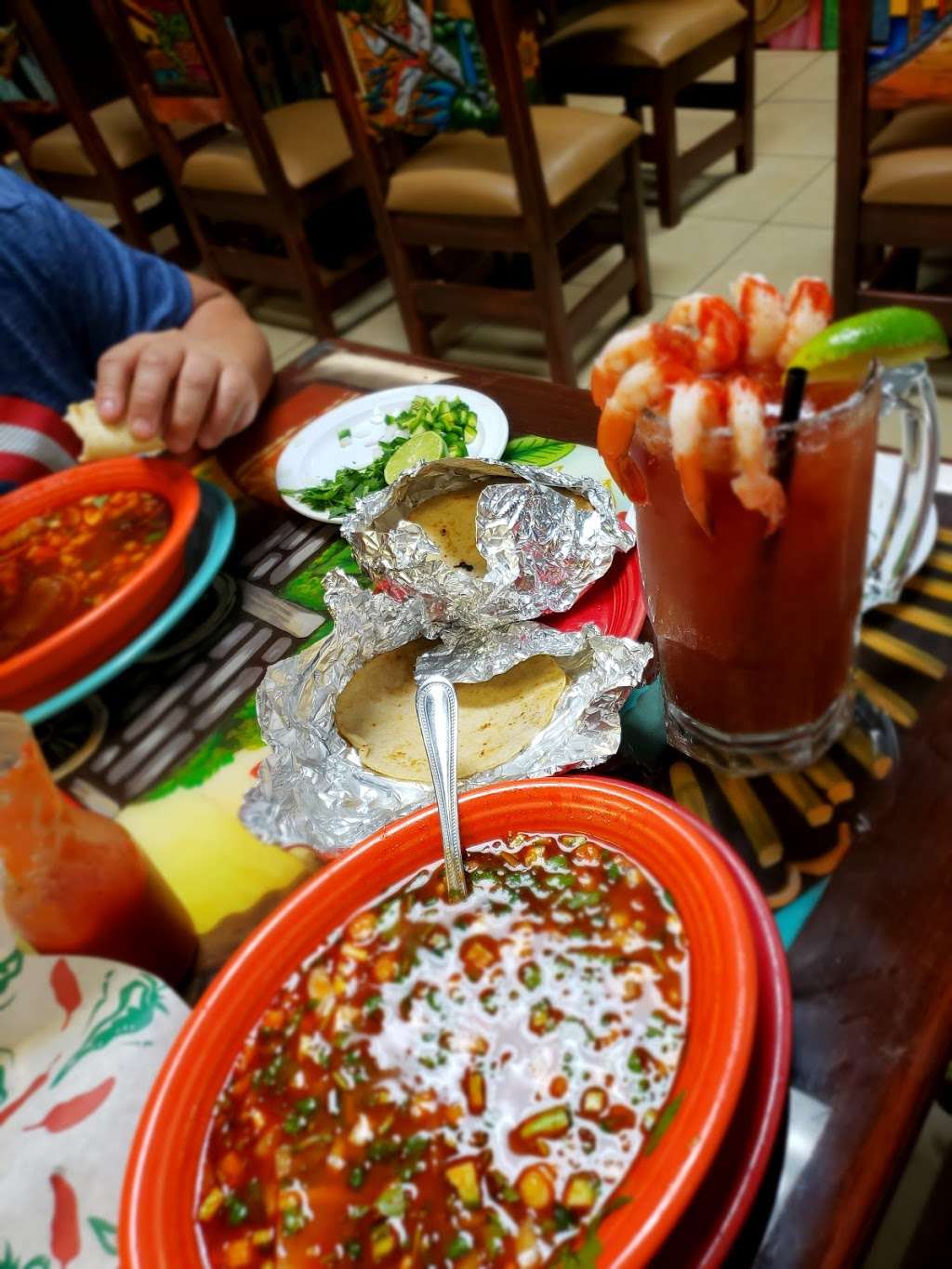 Los Magueyes Mexican Restaurant - Wildwood | 346 Shopping Center Dr, Wildwood, FL 34785, USA | Phone: (352) 461-0577