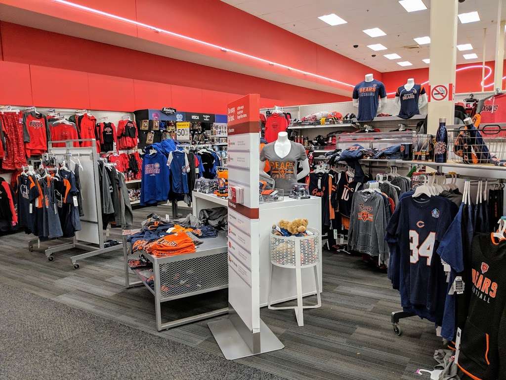 Target | 300 S Randall Rd, Elgin, IL 60123, USA | Phone: (847) 695-1992