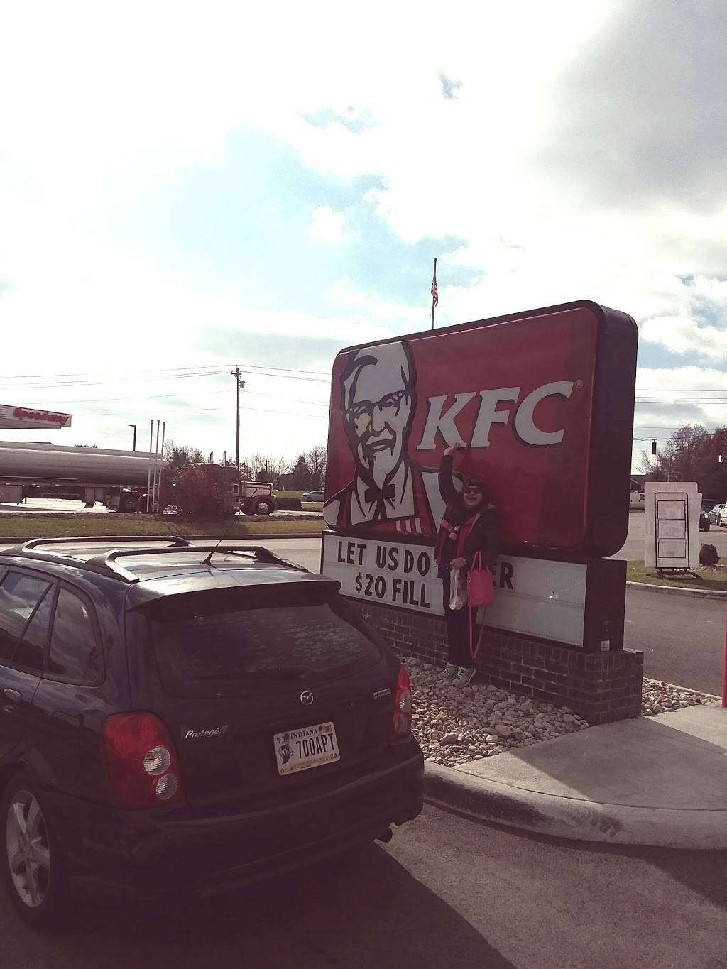 KFC | 5975 Centennial Cir, Florence, KY 41042, USA | Phone: (859) 282-7045