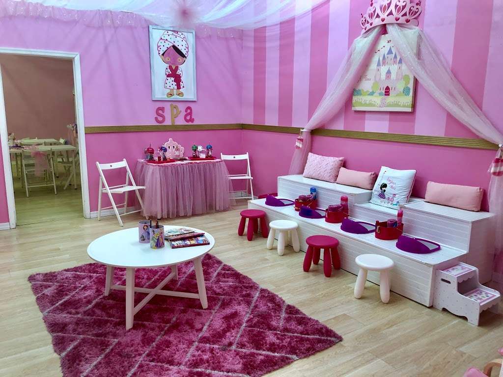 Candy Spa & Boutique | 7611 W Thomas Rd, Phoenix, AZ 85033, USA | Phone: (623) 848-9000