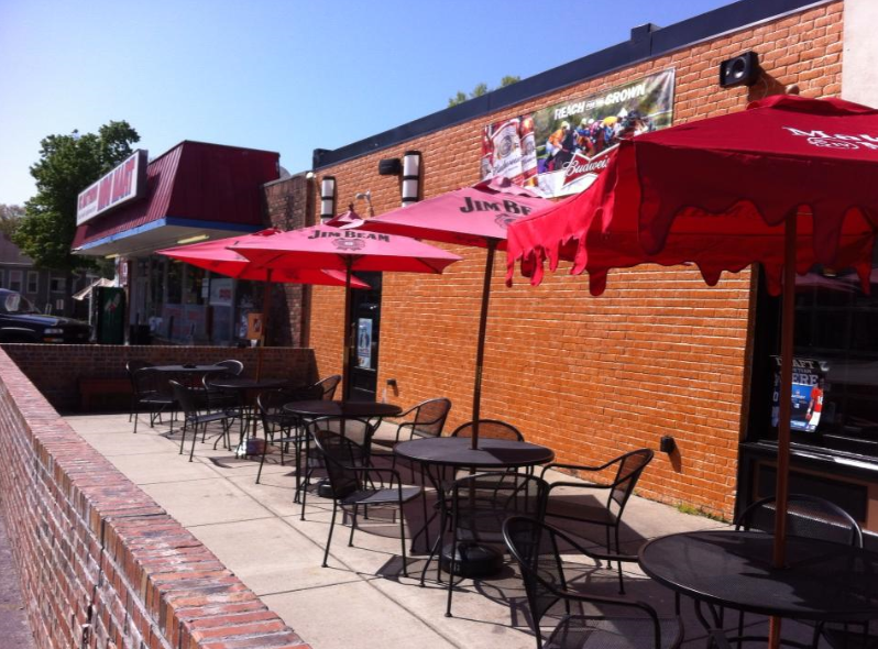 DiOrios Pizza & Pub | 919 Baxter Ave, Louisville, KY 40204, USA | Phone: (502) 614-8424