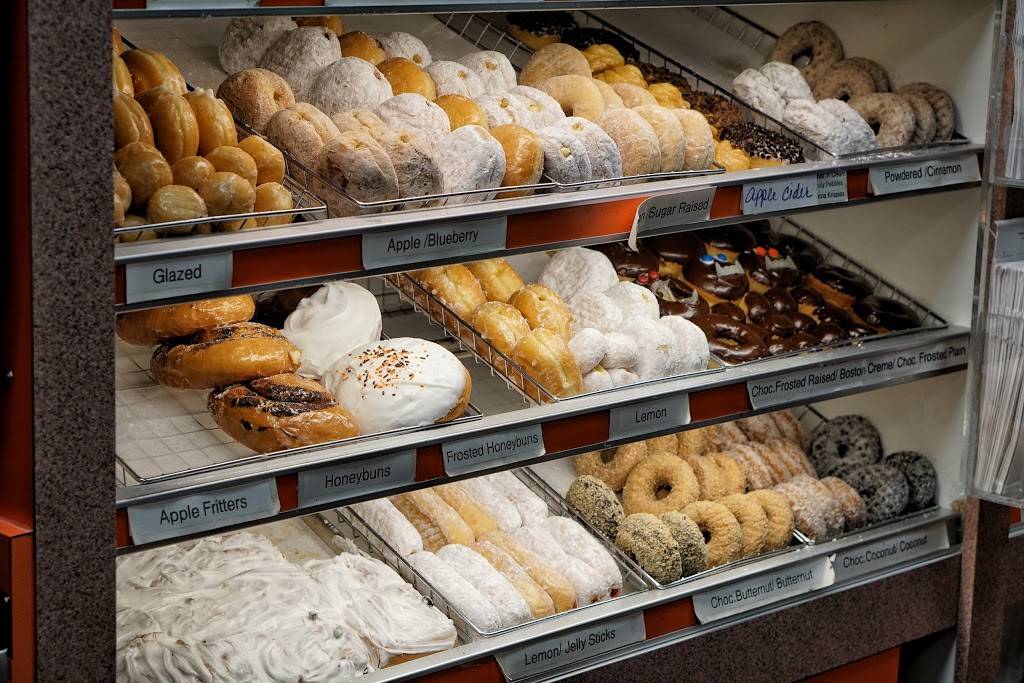 Doughboy Donuts & Deli | 220 Dorchester Ave, Boston, MA 02127, USA | Phone: (617) 269-7560