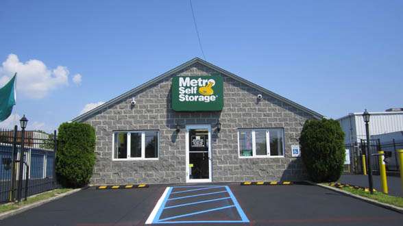 Metro Self Storage | 3026 Veterans Rd W, Staten Island, NY 10309 | Phone: (646) 363-6843