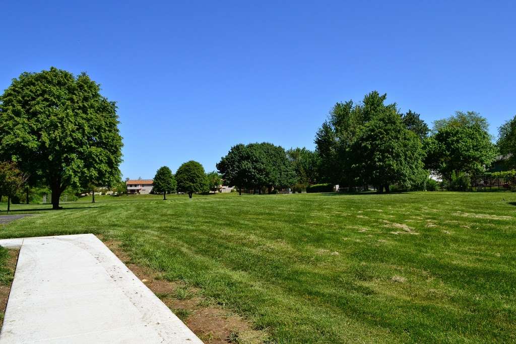 Jacob Lowell Park | New Lenox, IL 60451 | Phone: (815) 485-3584