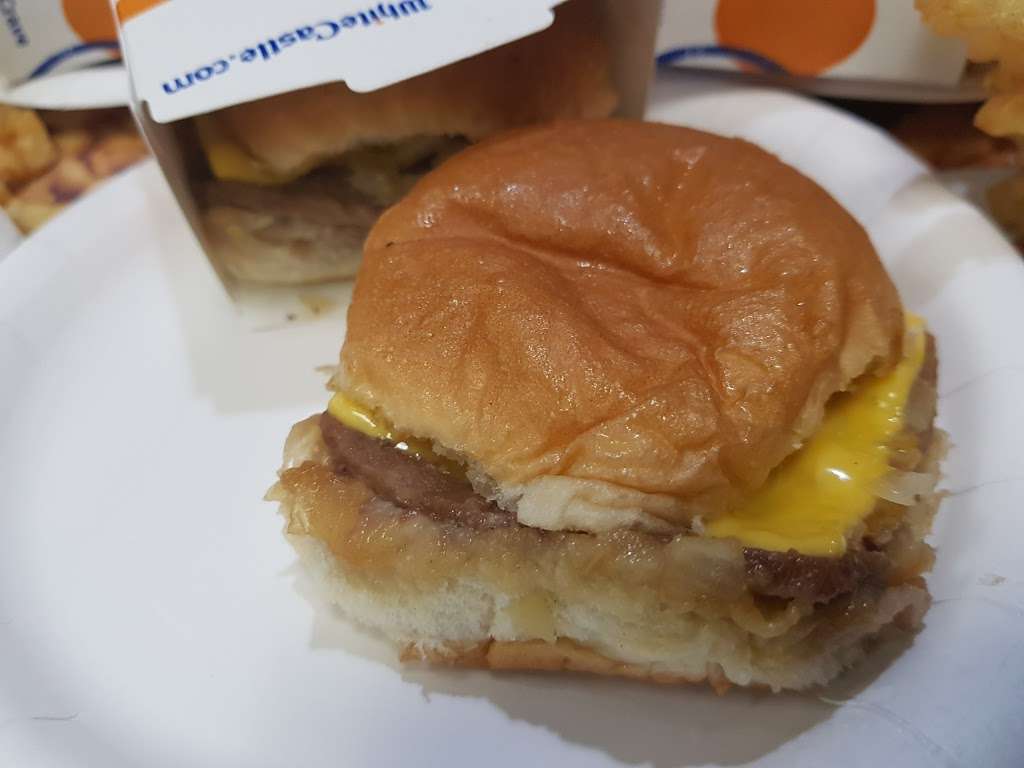 White Castle | 5070 Cambridge Way, Plainfield, IN 46168, USA | Phone: (317) 837-9341