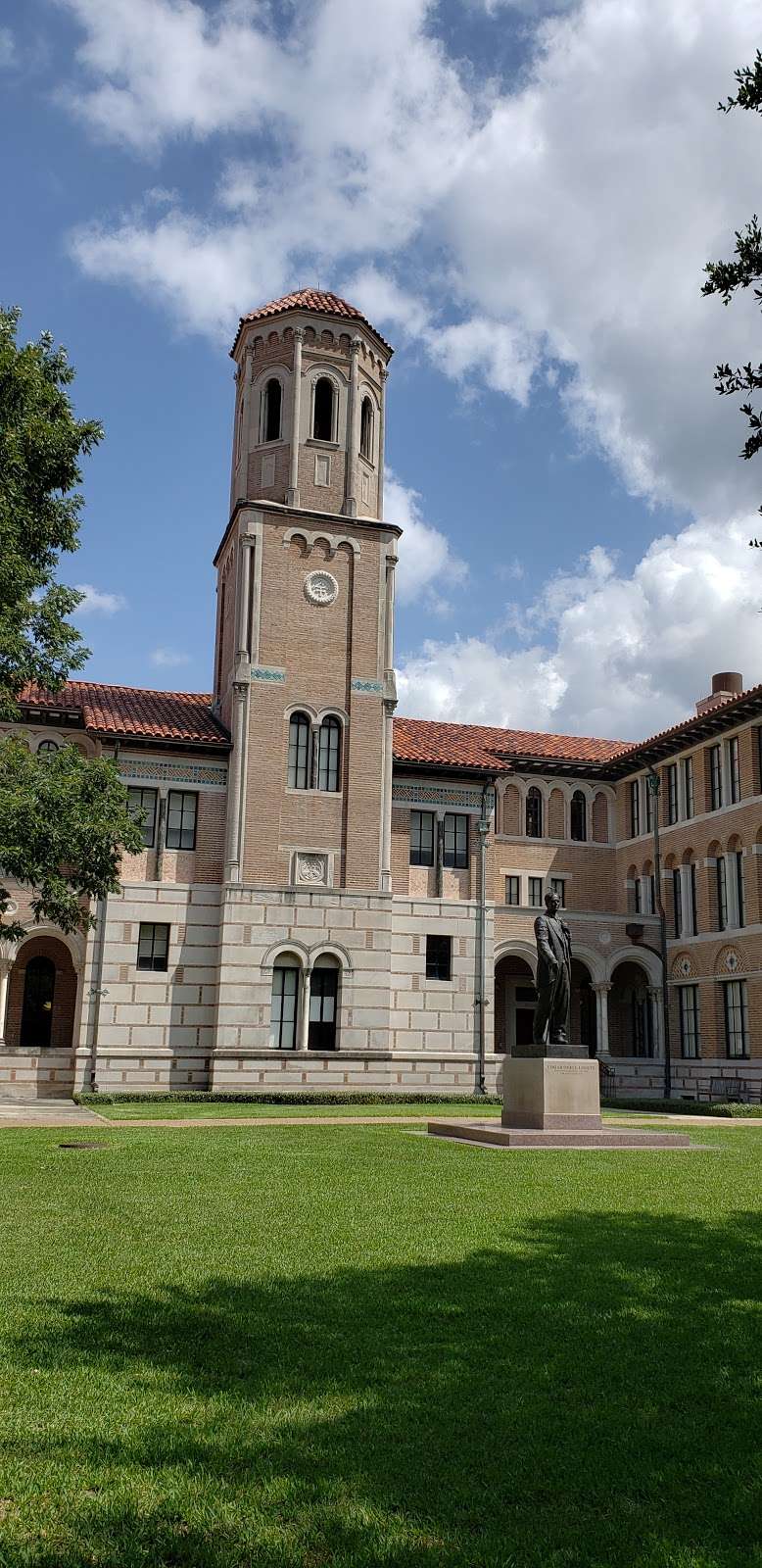 Rice University Campus Store (Bookstore) | 6100 Main St, Houston, TX 77005, USA | Phone: (713) 348-2039