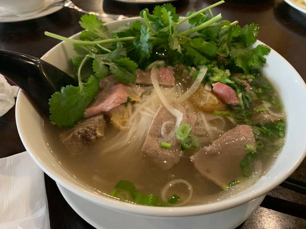 Pho Son Nam Vietnamese Restaurant | 6516 New York Ave #132, Arlington, TX 76002, USA | Phone: (682) 323-4855