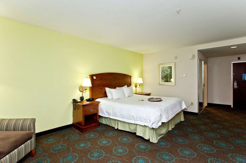 Hampton Inn Front Royal | 9800 Winchester Rd, Front Royal, VA 22630, USA | Phone: (540) 635-1882